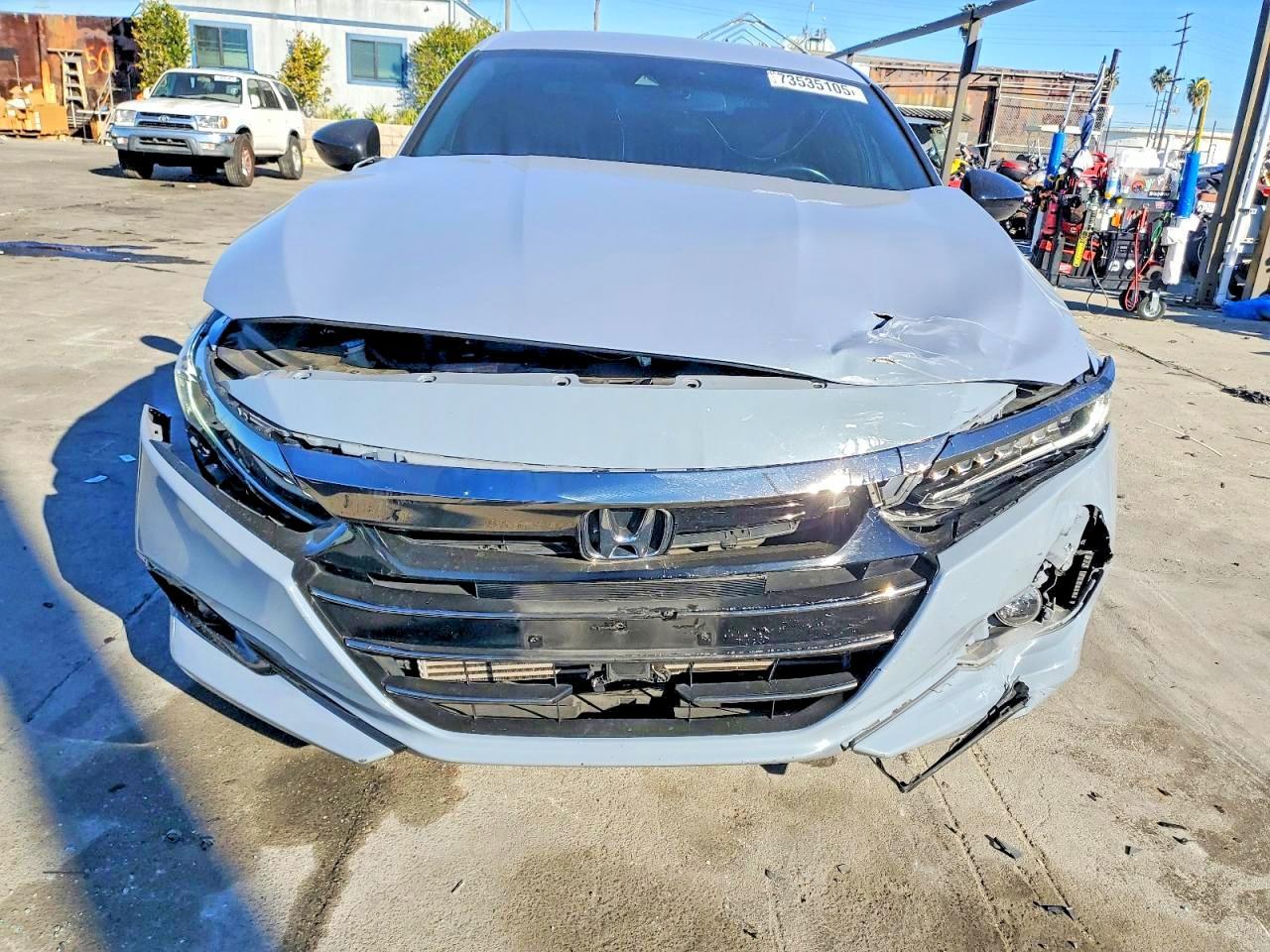 2021 Honda Accord - Фото 5
