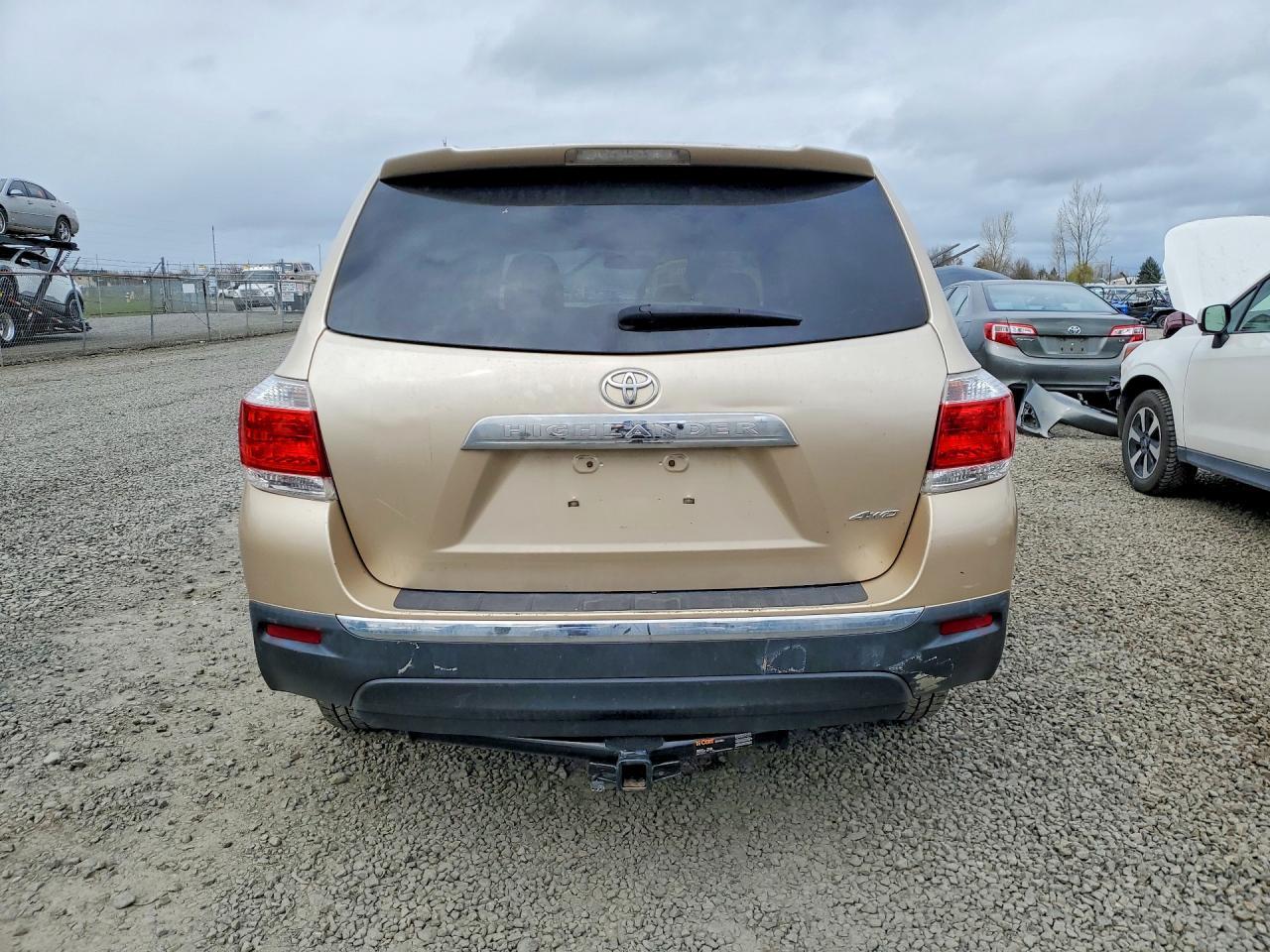 2013 Toyota Highlander Base - Фото 6