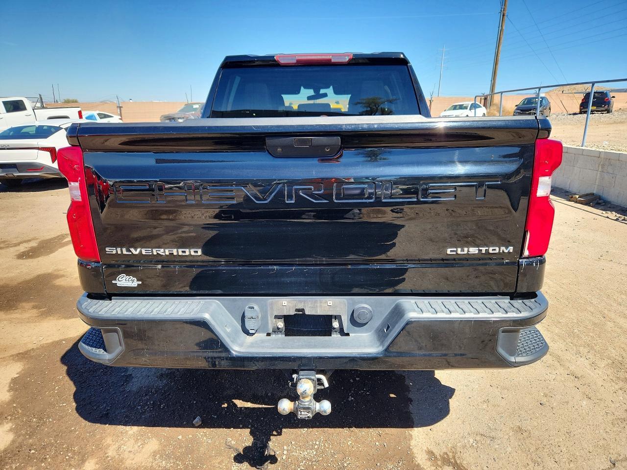 2020 Chevrolet Silverado K1500 Custom - Фото 6