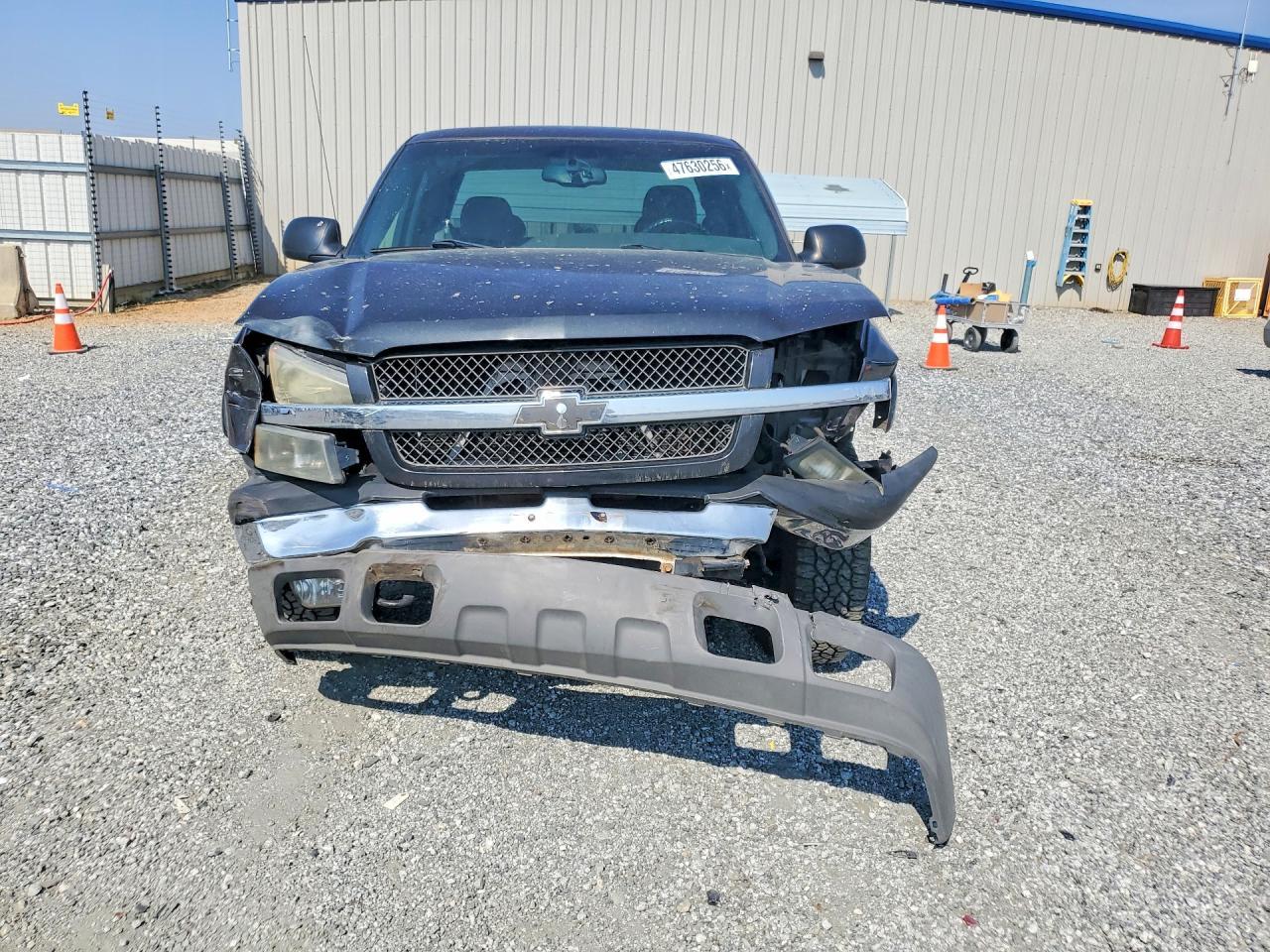 2004 Chevrolet Silverado K1500 - Image 5