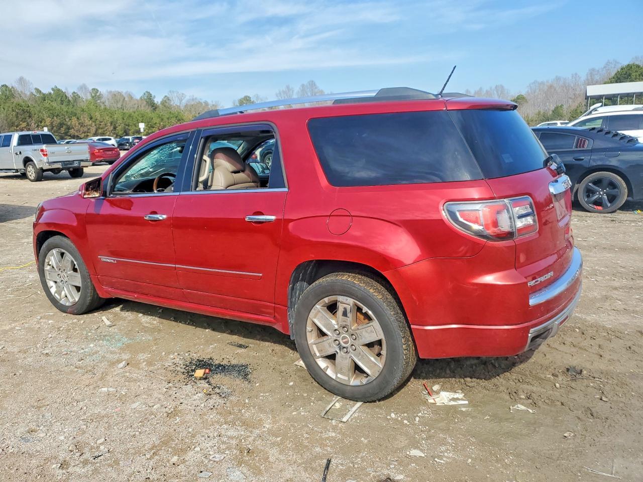 2013 GMC Acadia Denali - Фото 2