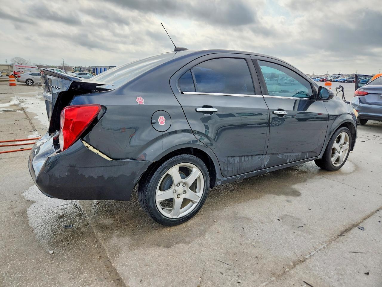 2015 Chevrolet Sonic Ltz - Фото 3