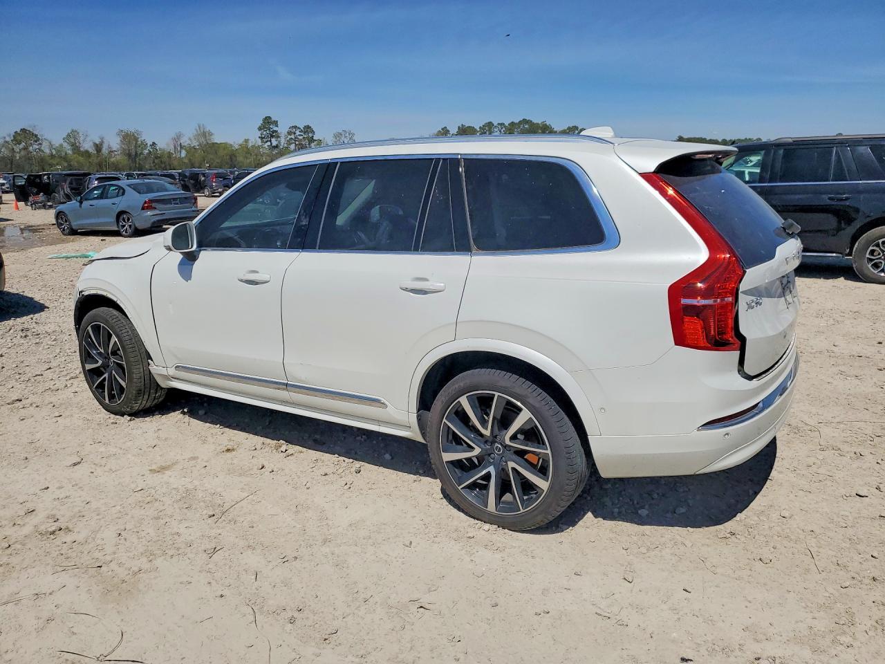 2023 Volvo Xc90 Plus - Image 2