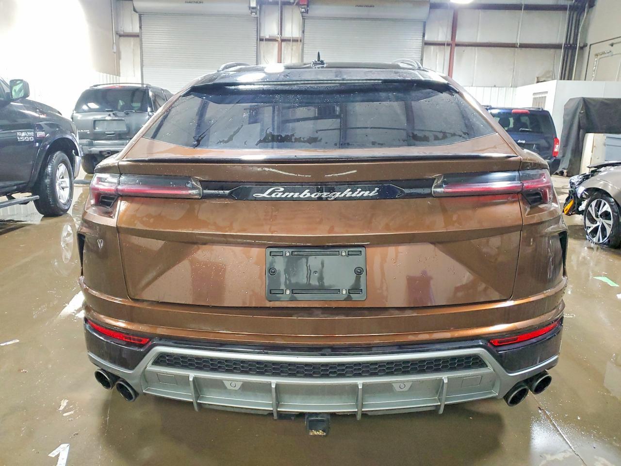 2020 Lamborghini Urus - Image 6