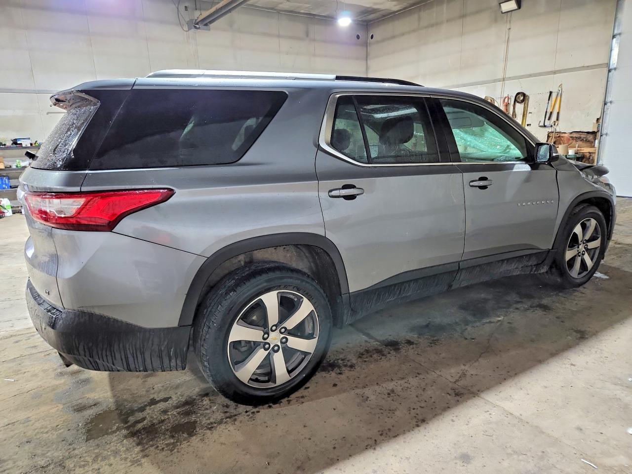 2018 Chevrolet Traverse Lt - Фото 3