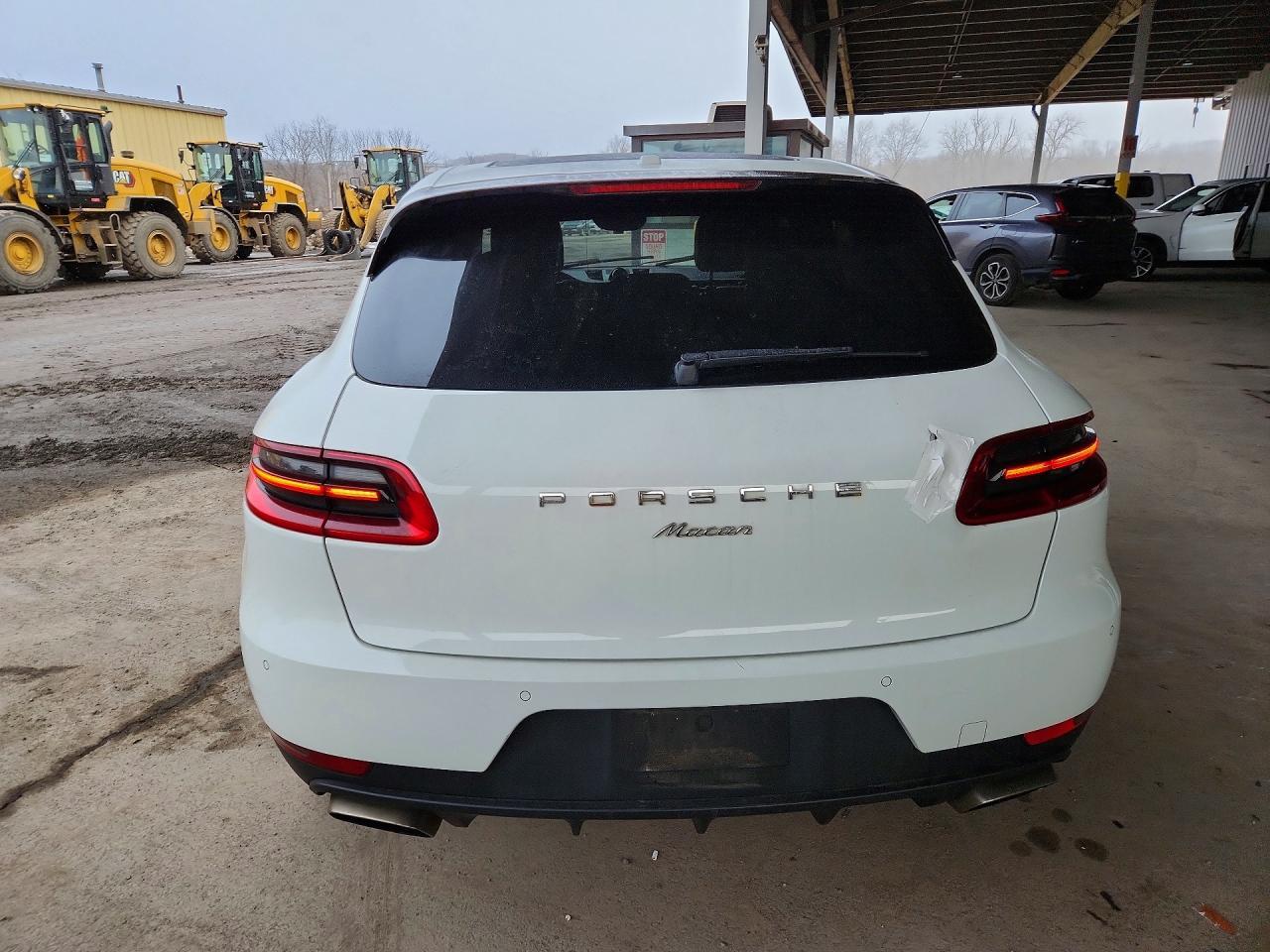 2017 Porsche Macan - Image 6
