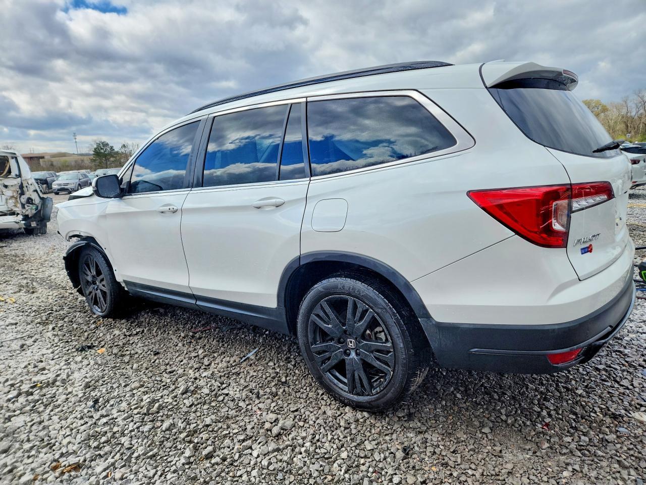 2021 Honda Pilot Se - Фото 2