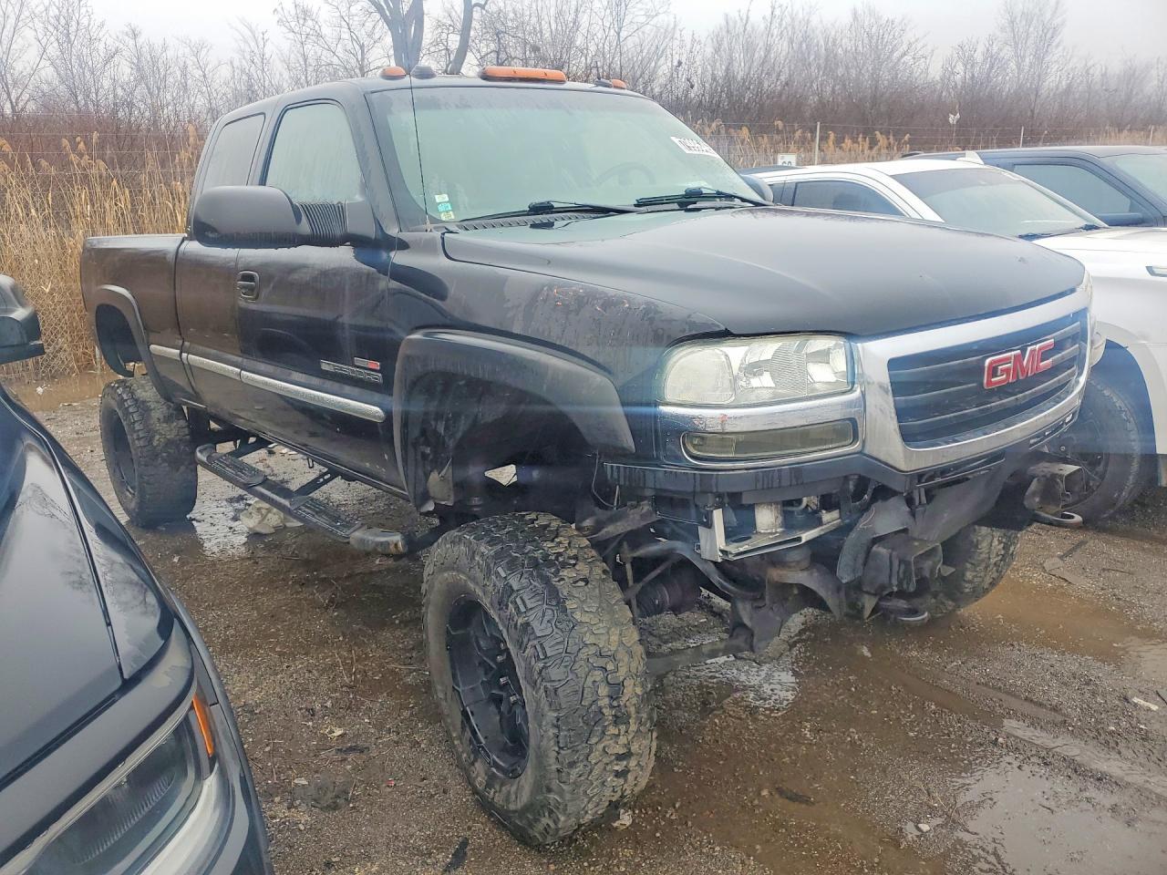 2005 GMC Sierra K2500 Heavy Duty - Фото 4