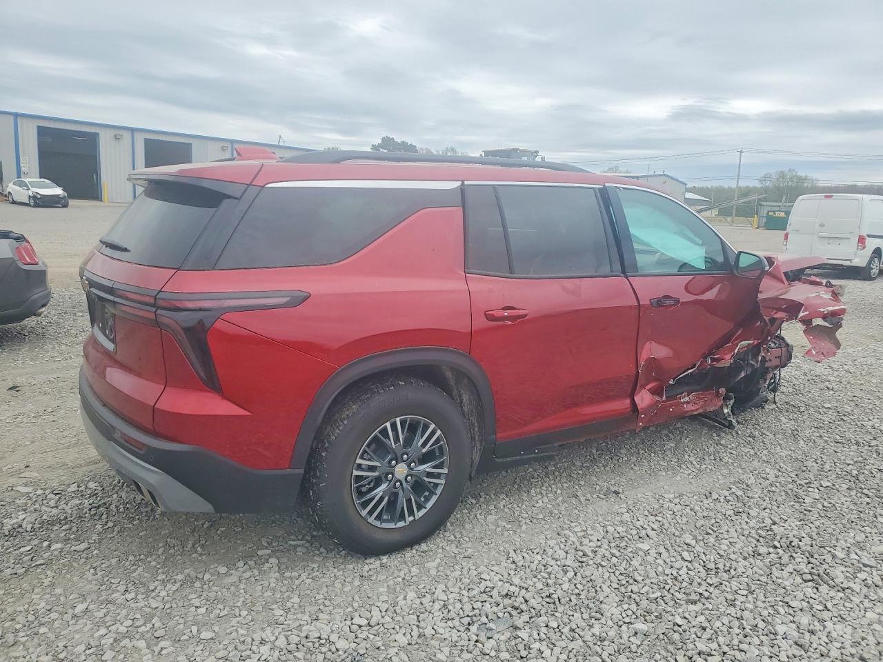 2026 Chevrolet Traverse Lt - Фото 3