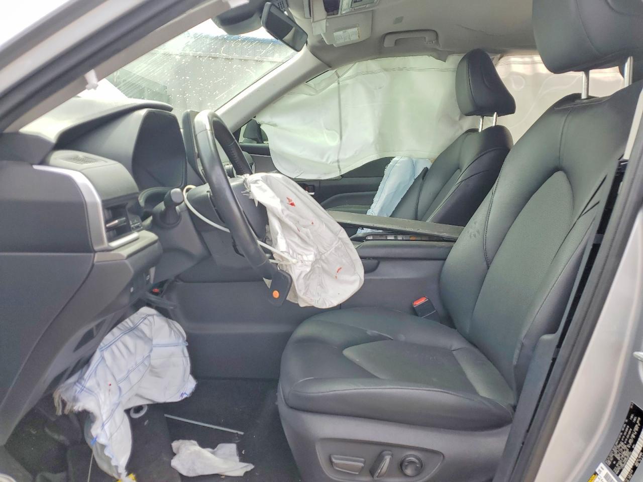 2024 Toyota Grand Highlander Hybrid Xle - Image 7