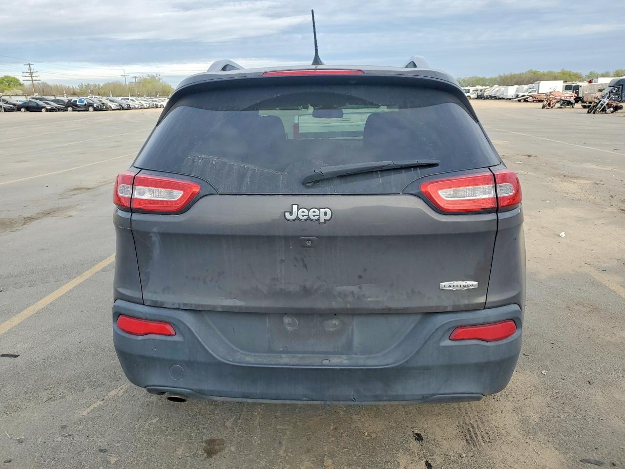 2017 Jeep Cherokee Latitude - Фото 6