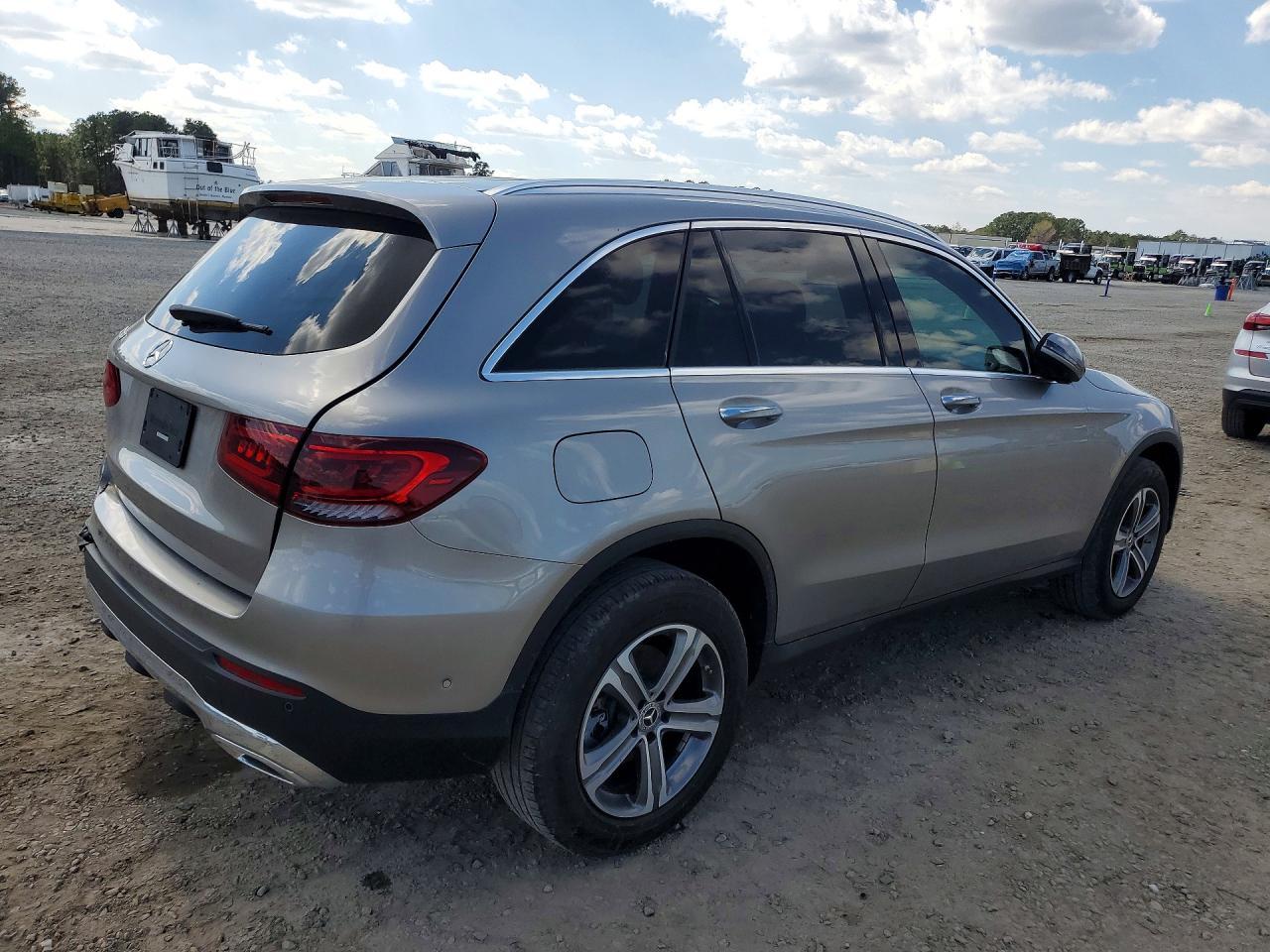 2022 Mercedes Benz Glc 300 - Фото 3