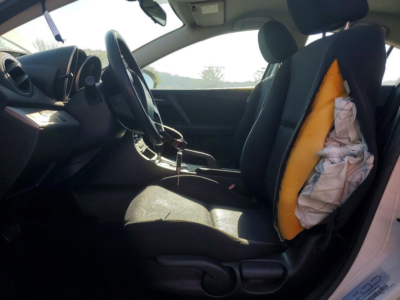 2011 Mazda 3 I - Фото 7