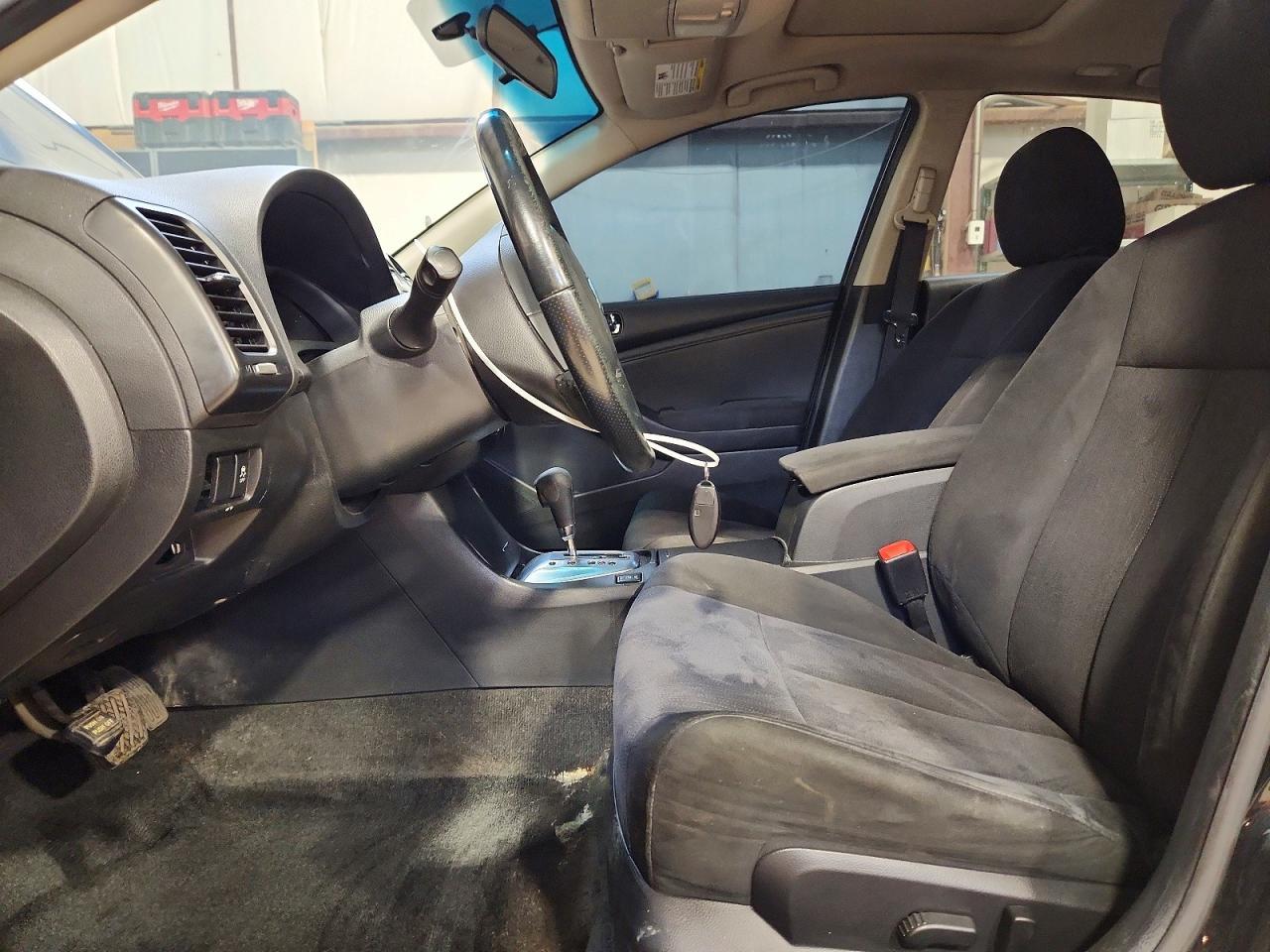 2012 Nissan Altima 2.5 S 4Dr - Фото 7