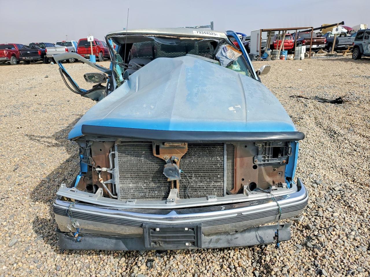 1994 Chevrolet Gmt-400 C1500 - Image 5