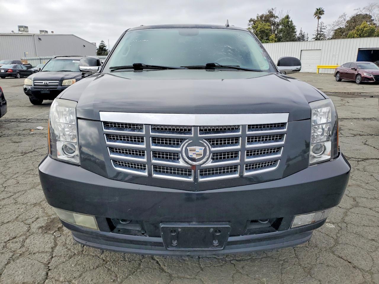 2011 Cadillac Escalade Esv Premium - Фото 5