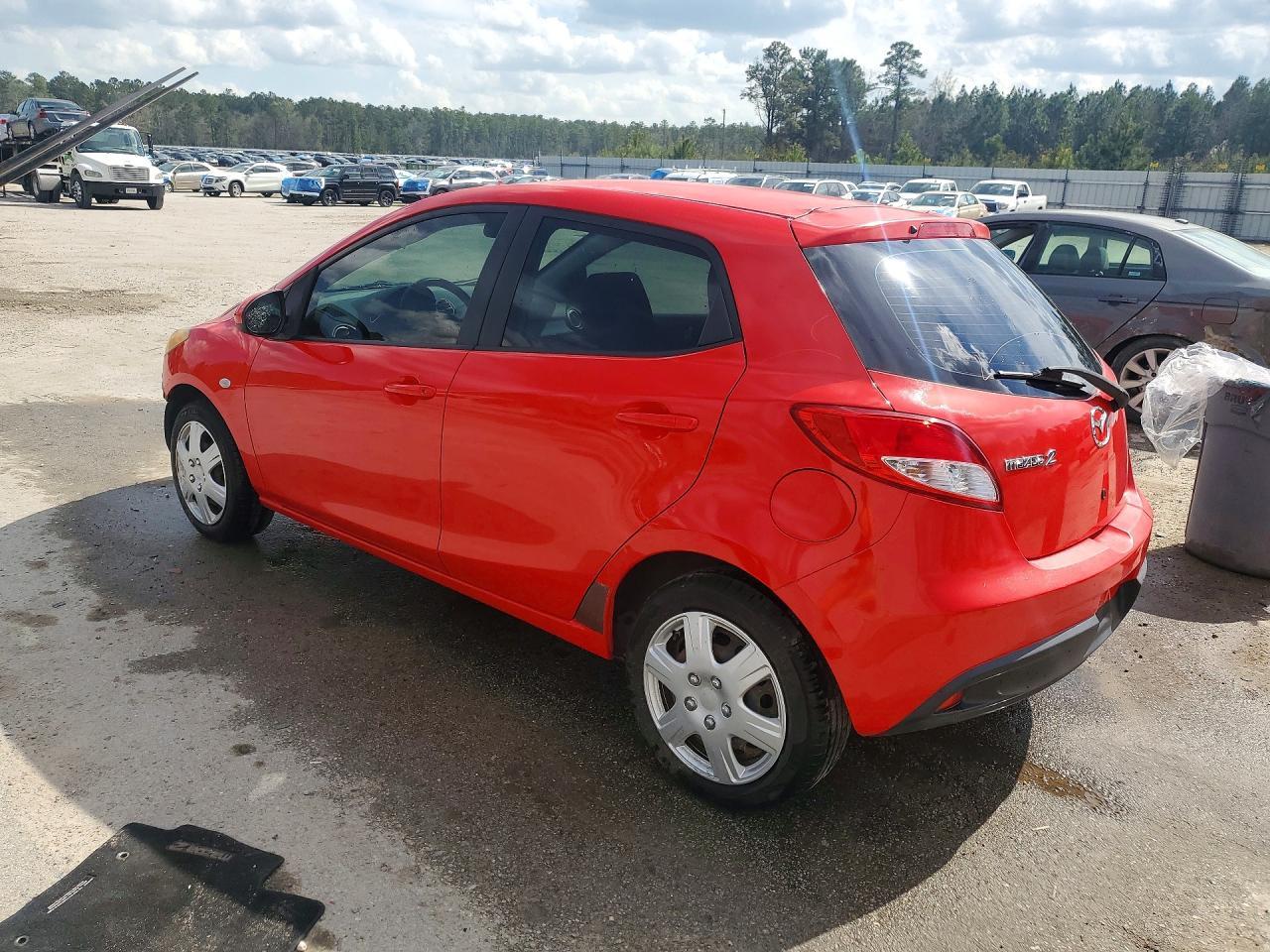 2012 Mazda Mazda2 - Фото 2