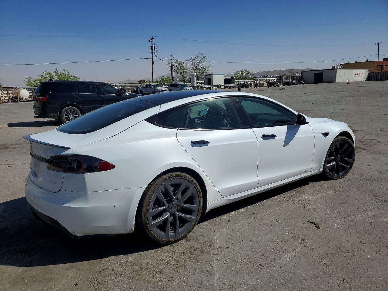 2021 Tesla Model S - Фото 3