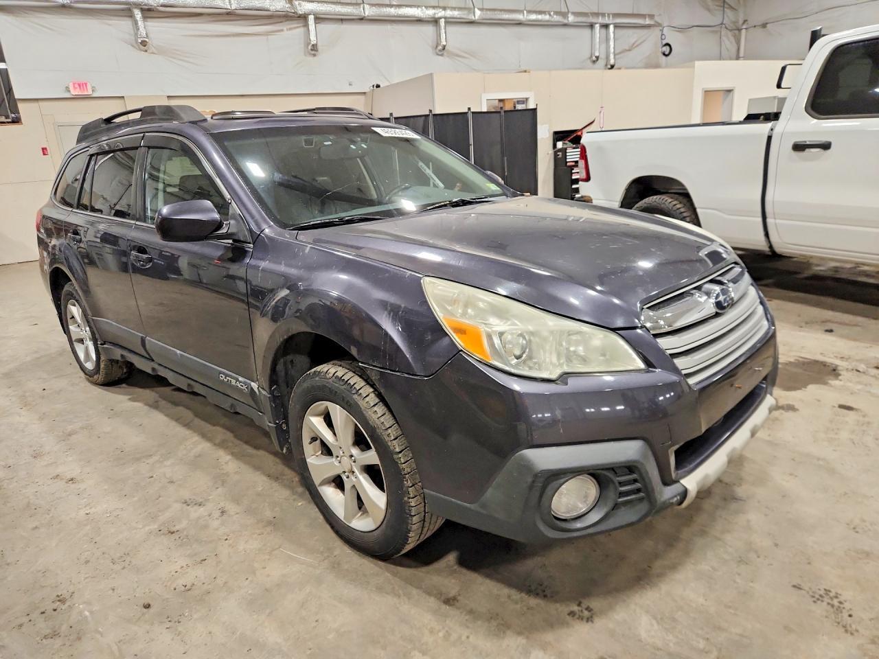 2013 Subaru Outback 2.5I Limited - Image 4
