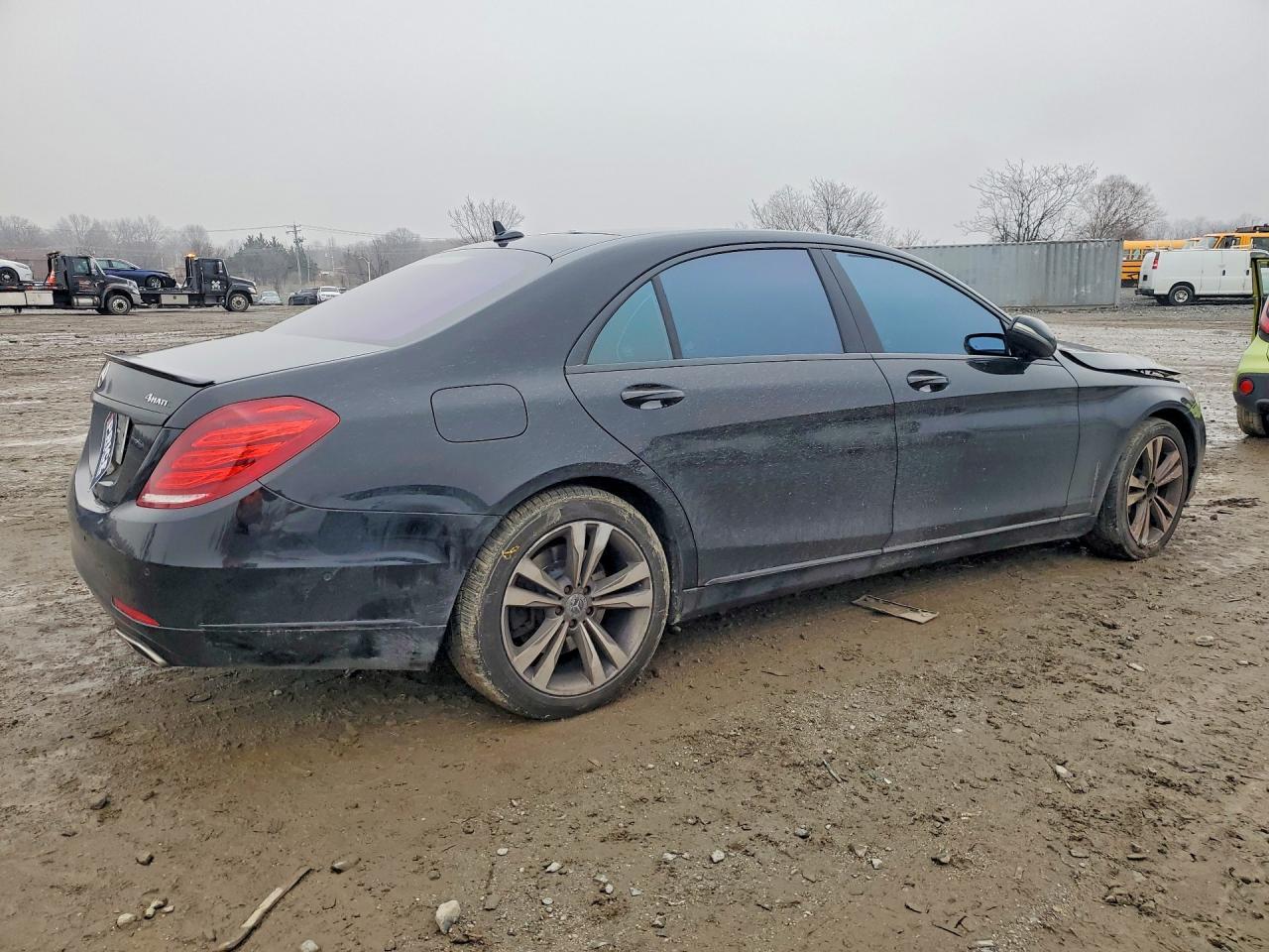 2015 Mercedes-Benz S 550 4Matic - Image 3