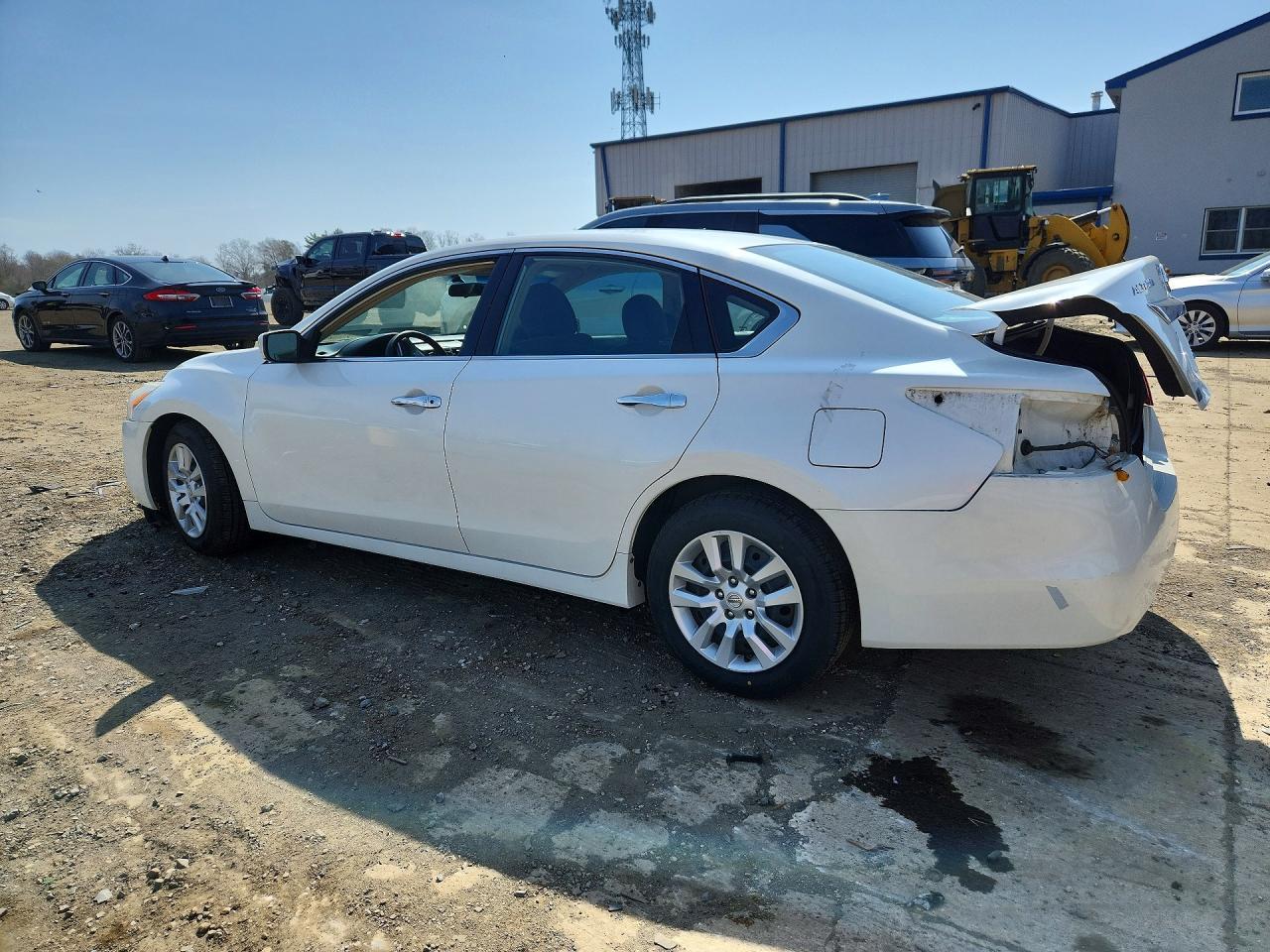 2013 Nissan Altima 2.5 - Фото 2