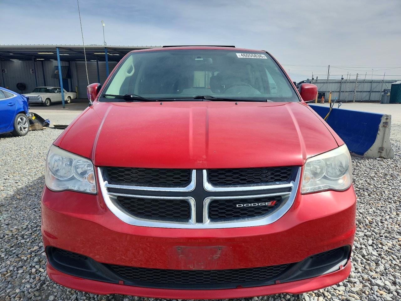 2014 Dodge Grand Caravan Sxt - Image 5