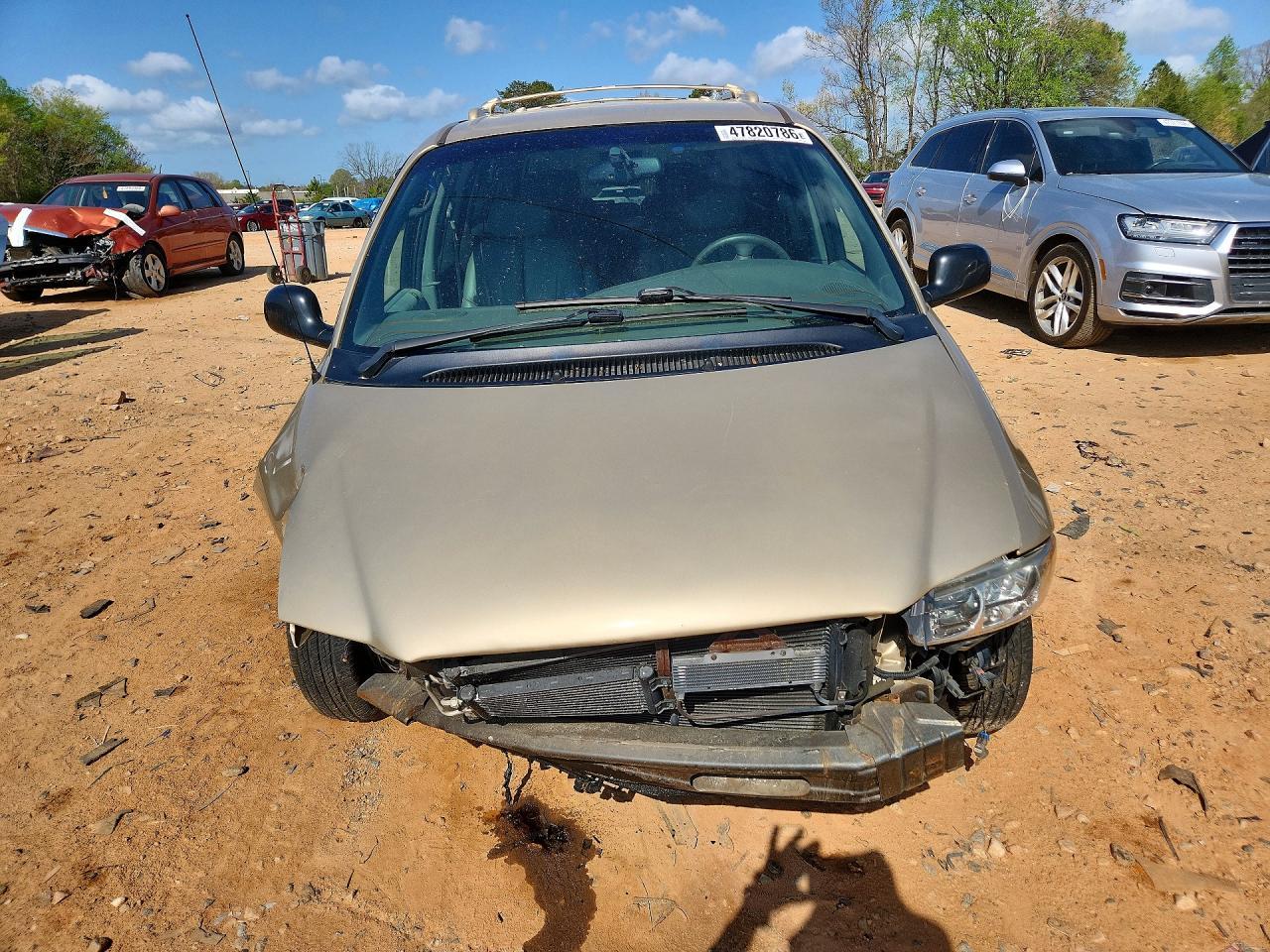 2000 Chrysler Town & Country Limited - Фото 5
