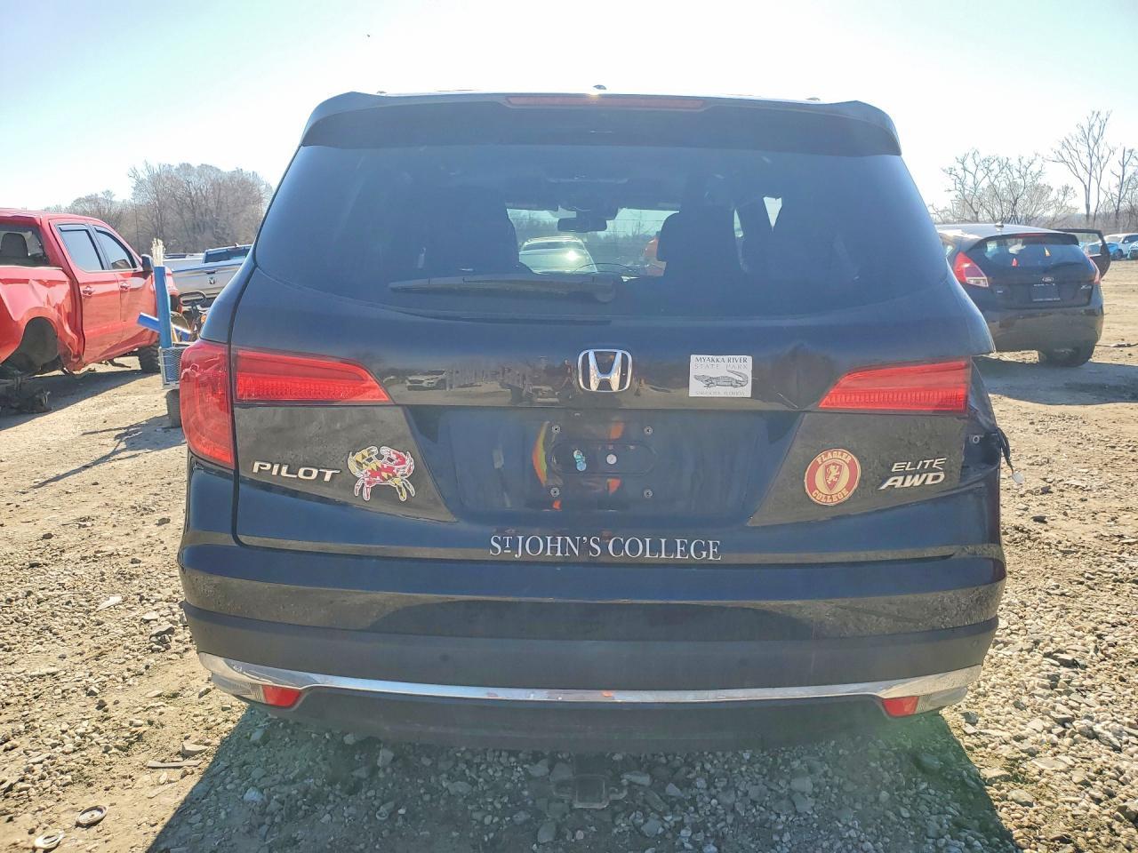 2017 Honda Pilot Elite - Фото 6
