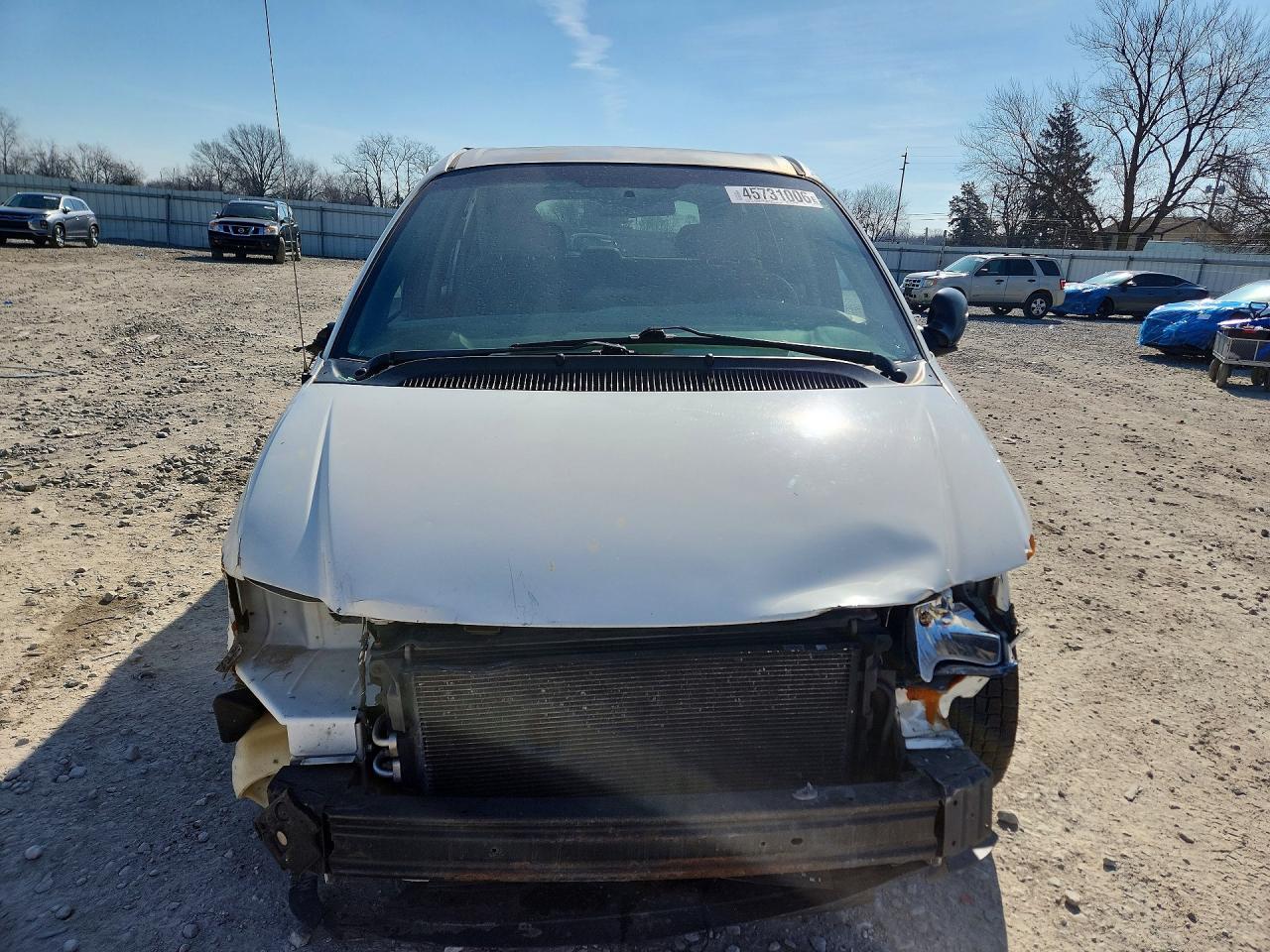 2003 Chrysler Town & Country Lx - Фото 5
