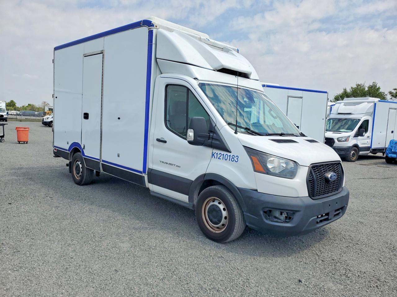 2021 Ford Transit Delivery Truck - Image 4