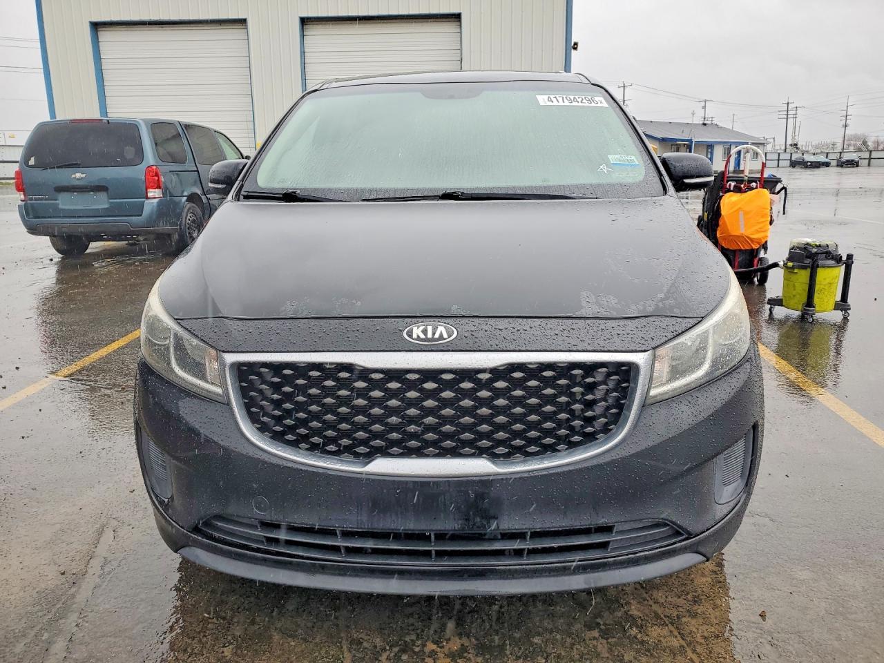 2015 Kia Sedona Lx - Image 5