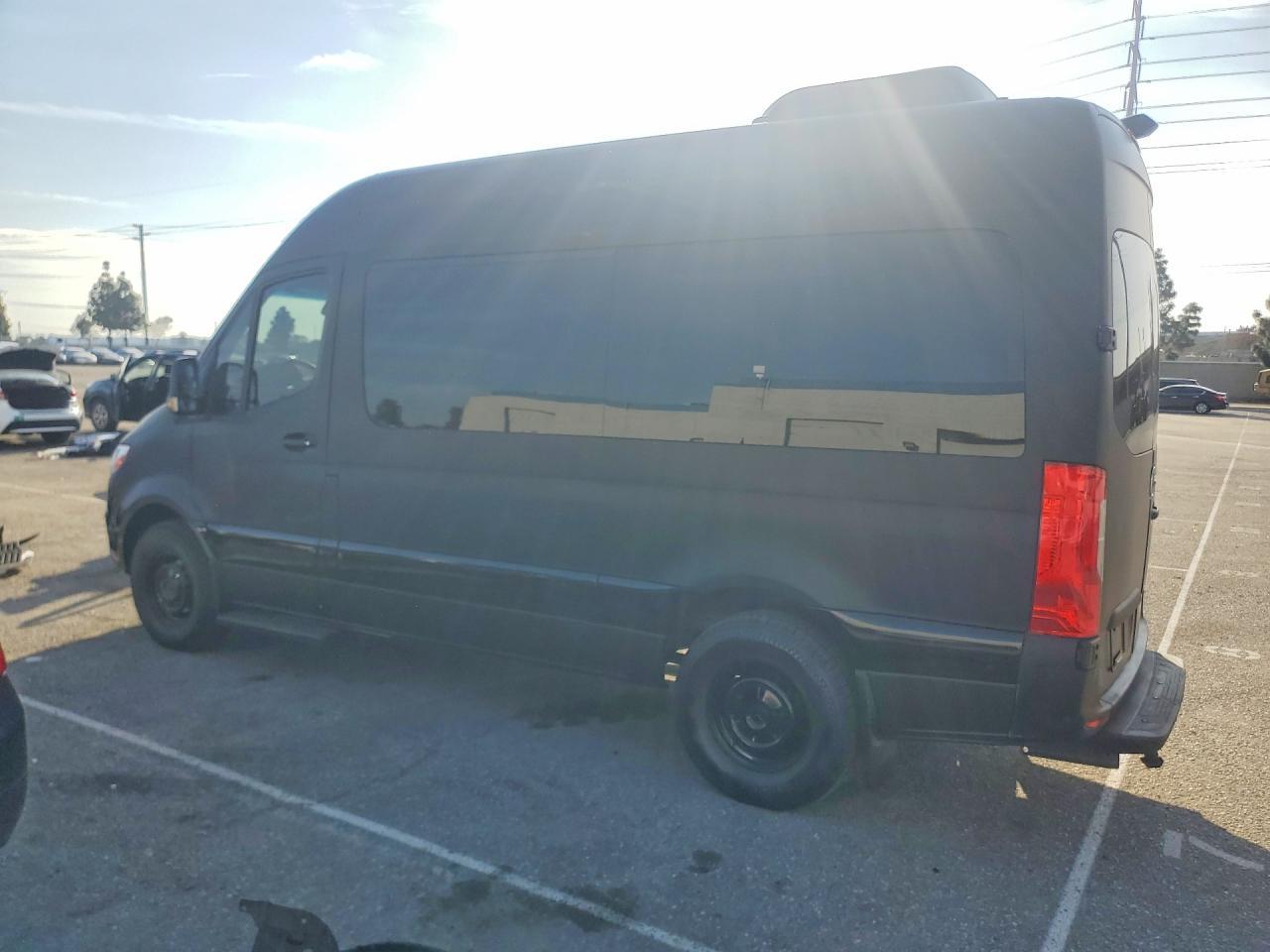 2023 Mercedes-Benz Sprinter 2500 - Image 2