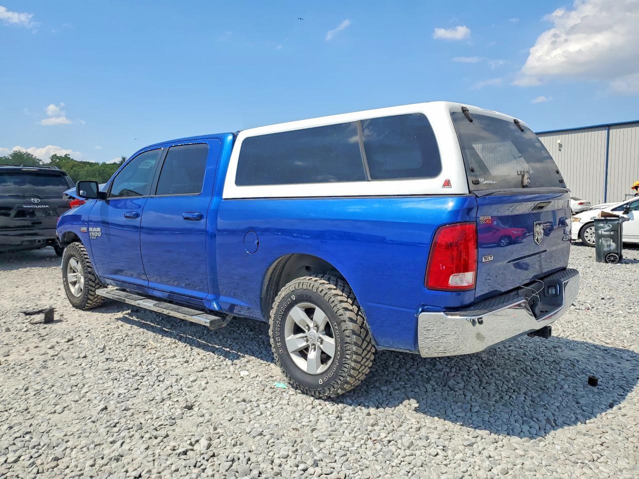 2019 Ram 1500 Classic Slt - Фото 2