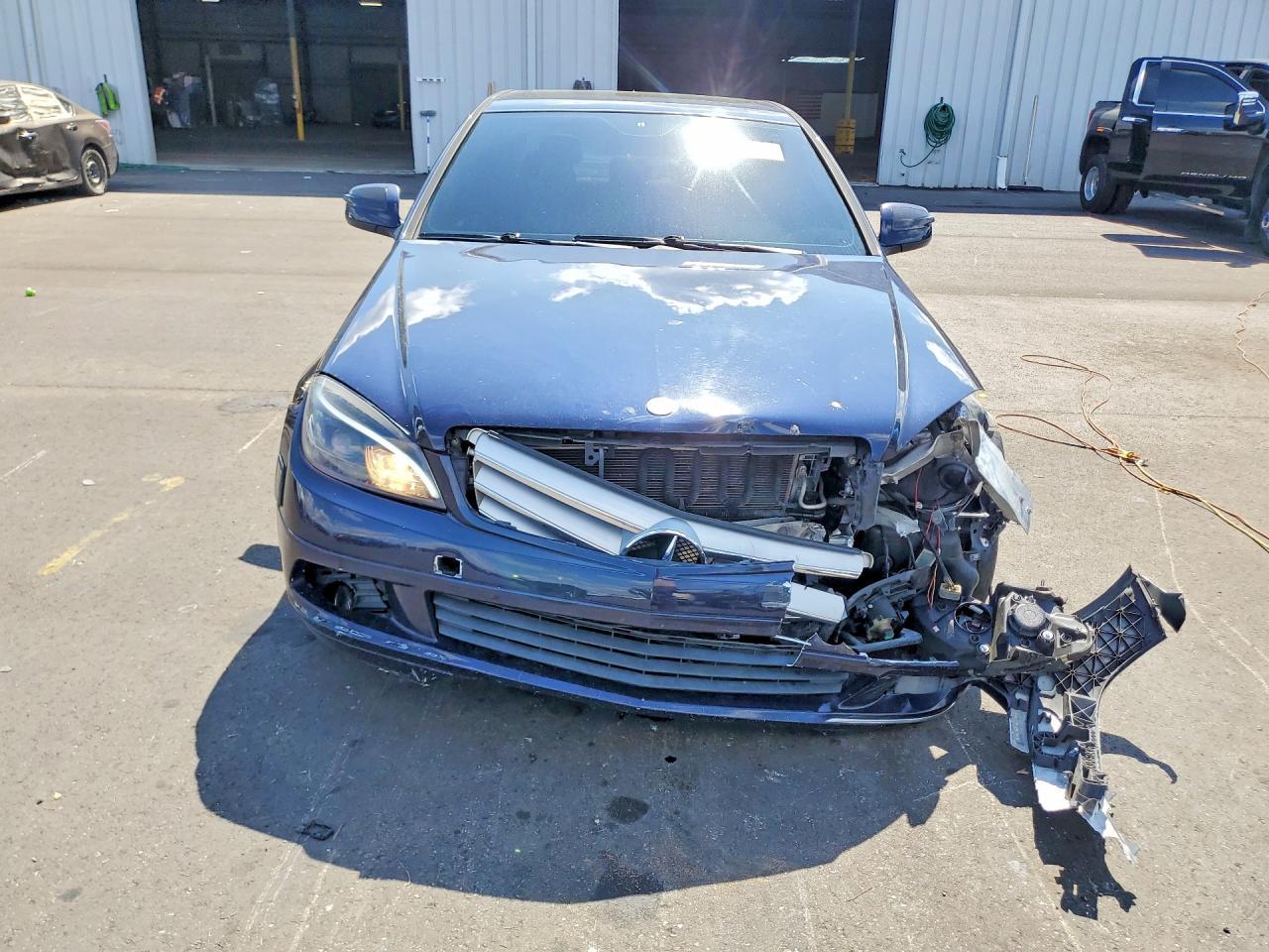 2008 Mercedes-Benz C 300 - Фото 5