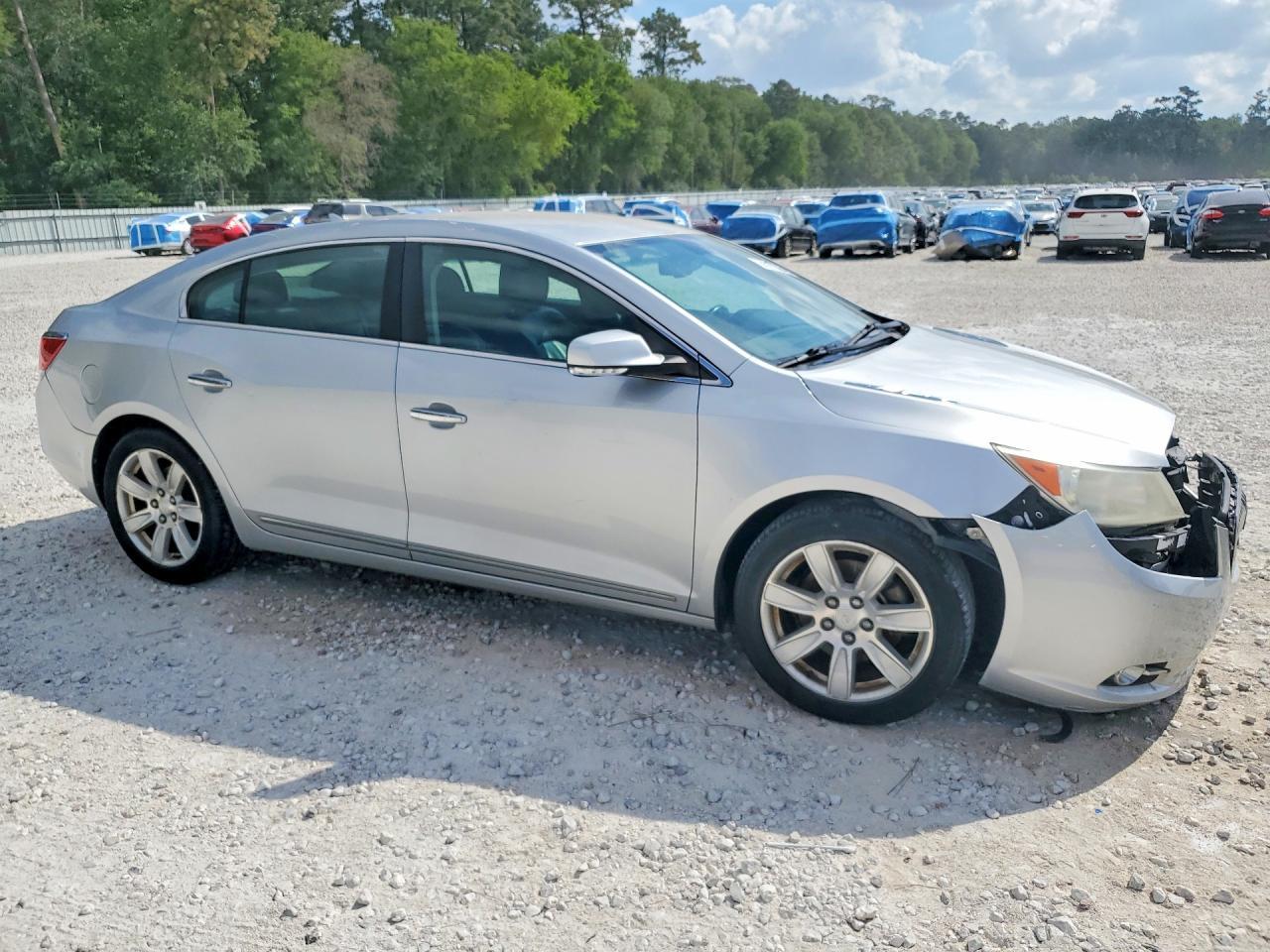 2013 Buick Lacrosse - Image 4