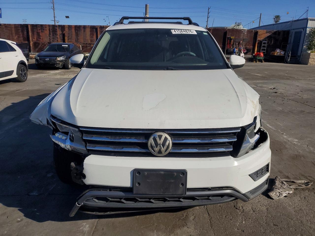 2018 Volkswagen Tiguan Se/ - Image 5