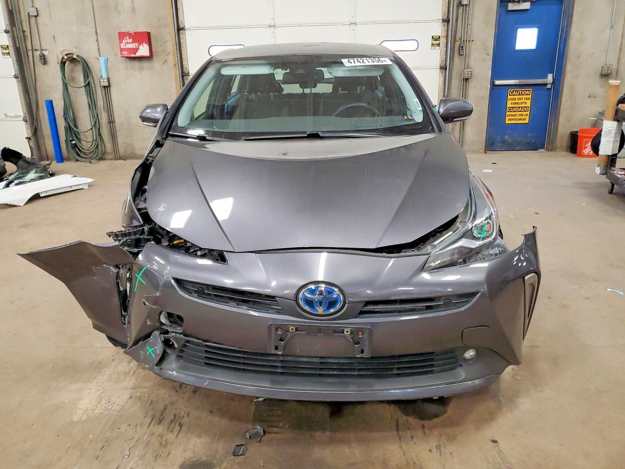 2020 Toyota Prius Xle Awd-E - Фото 5