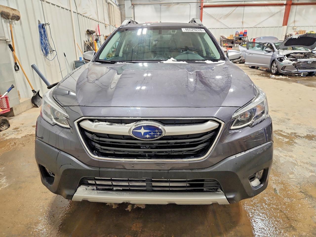 2020 Subaru Outback Touring - Image 5