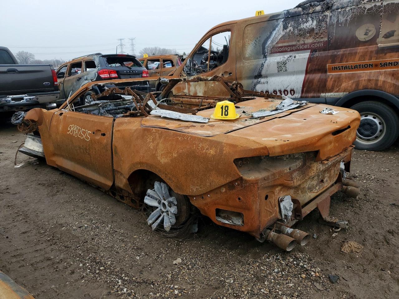 2018 Chevrolet Camaro Ss - Фото 2