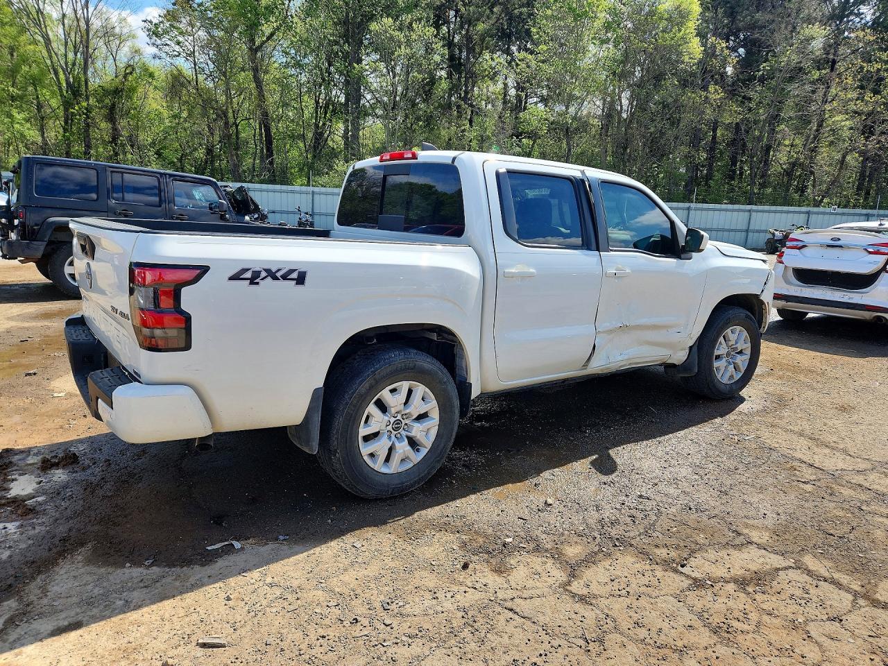 2023 Nissan Frontier Sv - Image 3