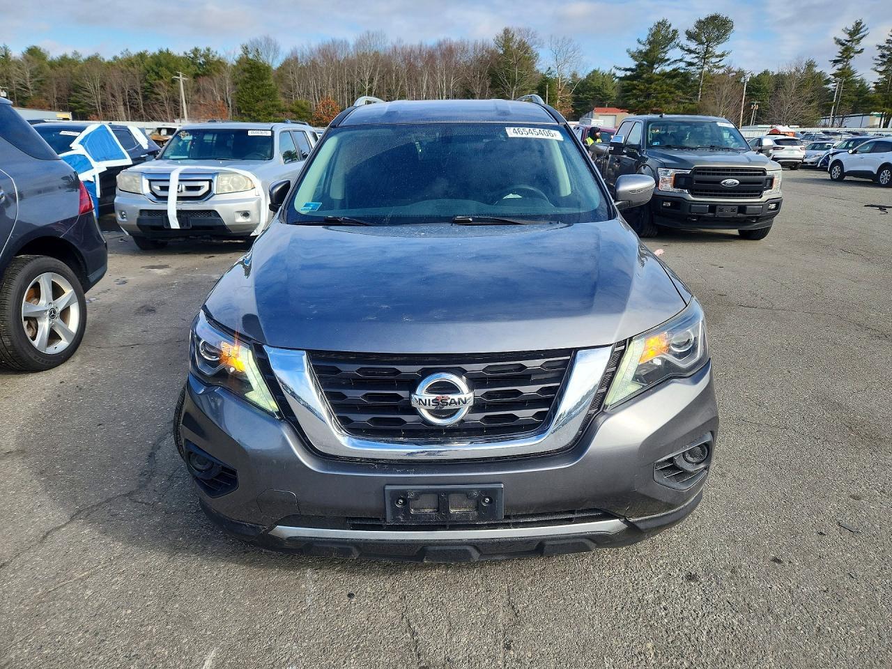 2018 Nissan Pathfinder - Image 5