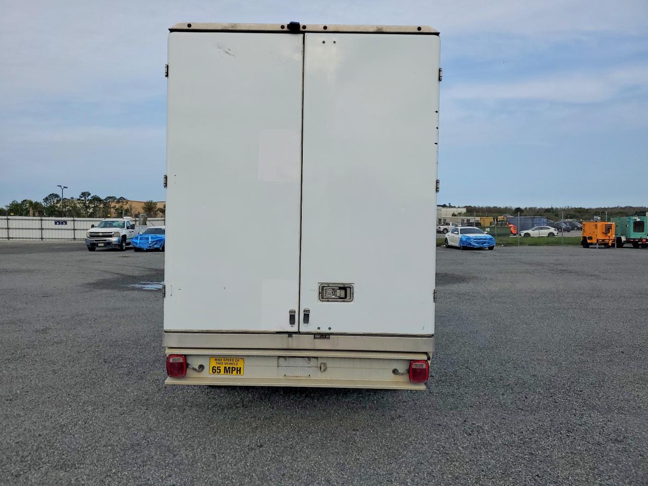2021 Ford Transit Delivery Truck - Image 6