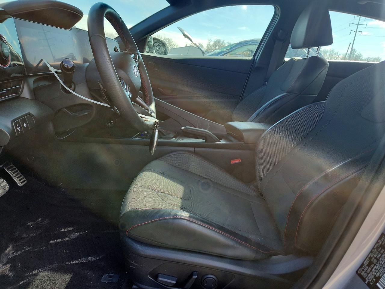 2025 Hyundai Elantra N Line - Image 7