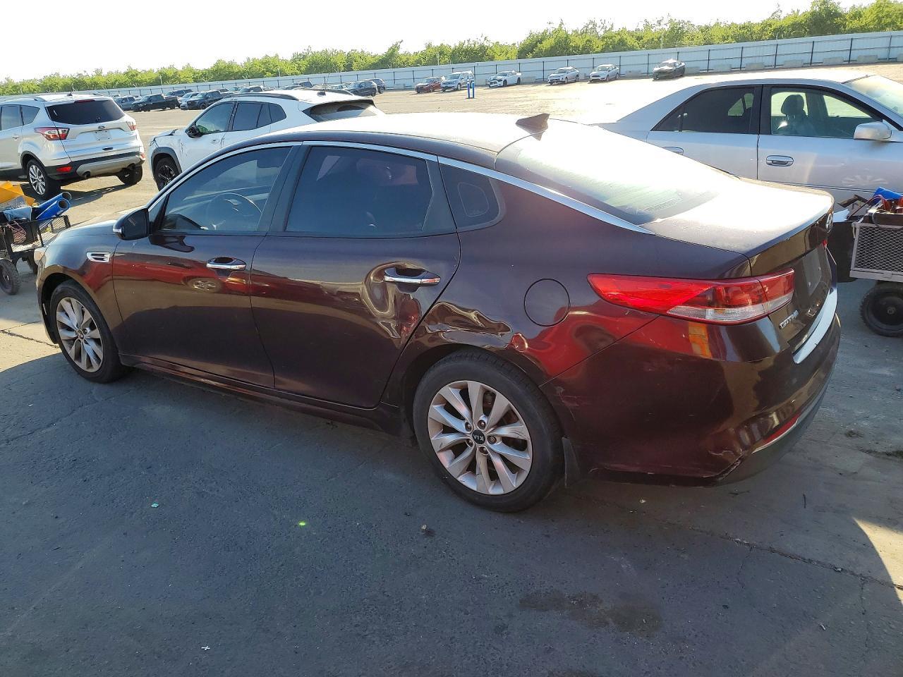 2018 Kia Optima Lx - Image 2