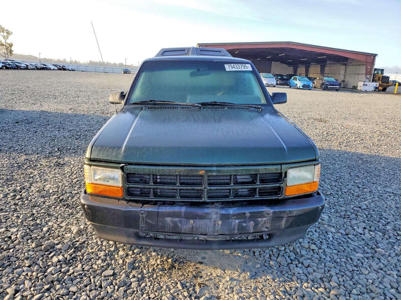 1996 Dodge Dakota - Image 5