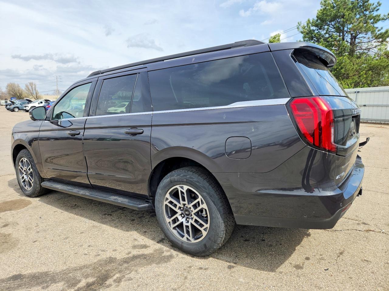 2025 Ford Expedition Max Active - Image 2