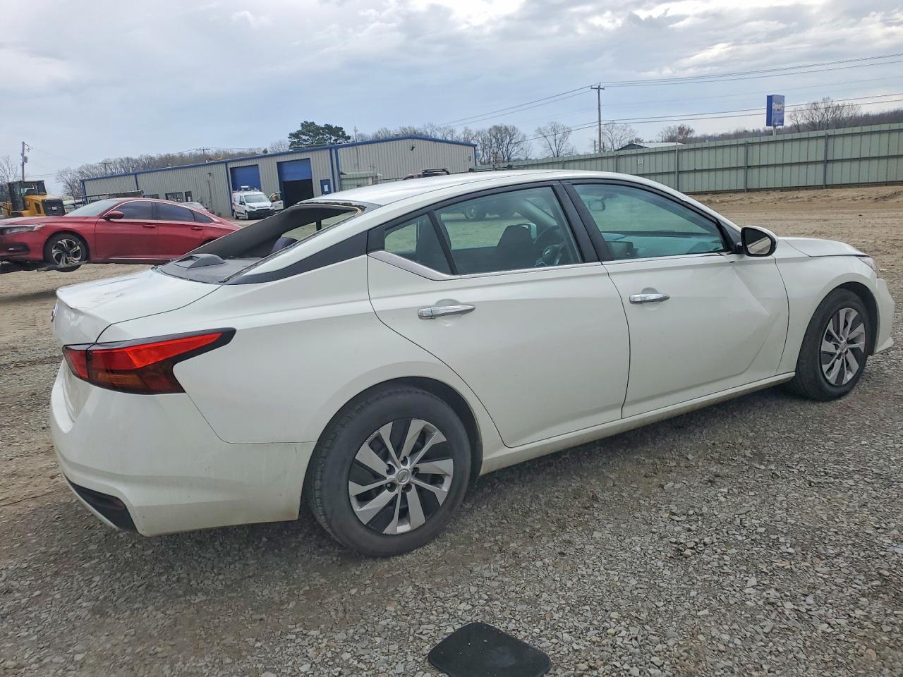 2021 Nissan Altima 2.5 S - Фото 3