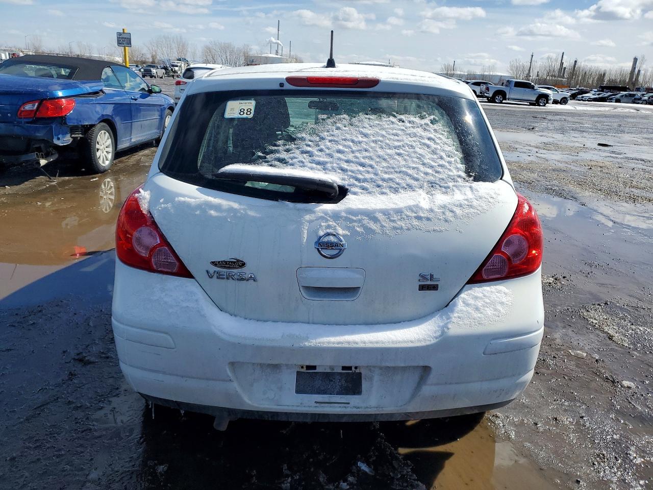 2009 Nissan Versa 1.8 S - Фото 6