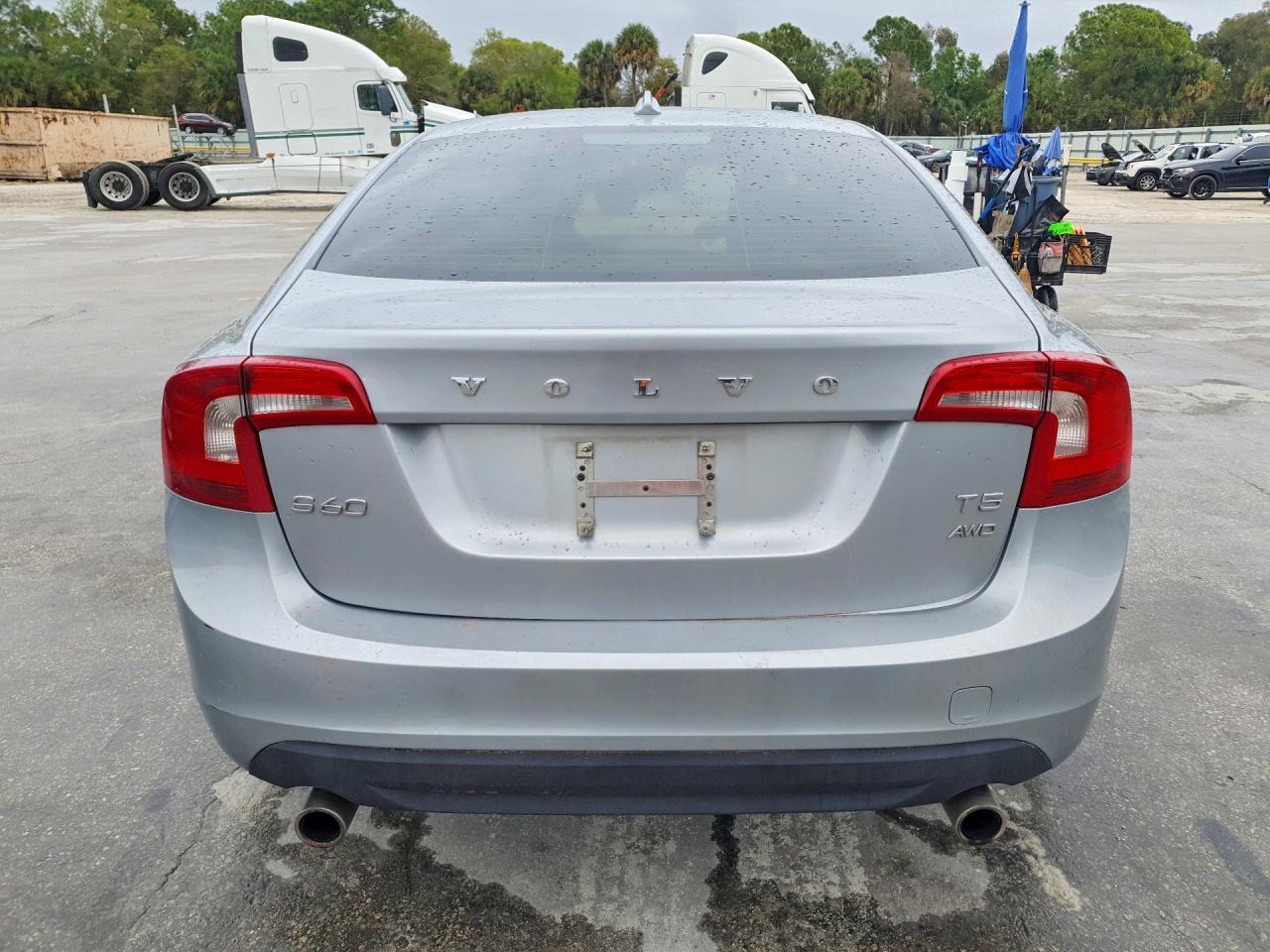 2013 Volvo S60 T5 - Фото 6