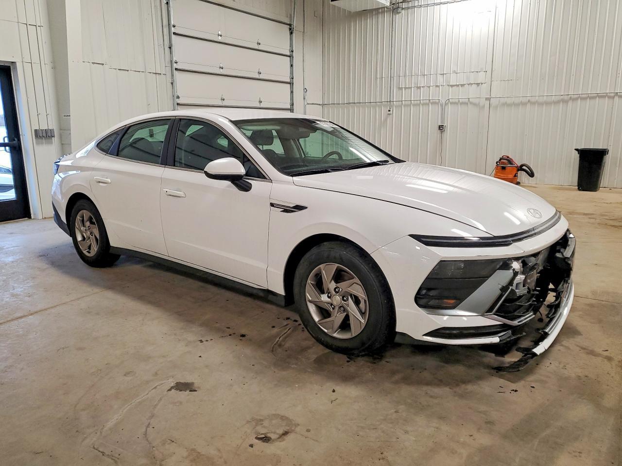 2025 Hyundai Sonata Se - Фото 4